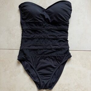La Blanca Women’s Black One Piece Strapless Swimsuit Size 4